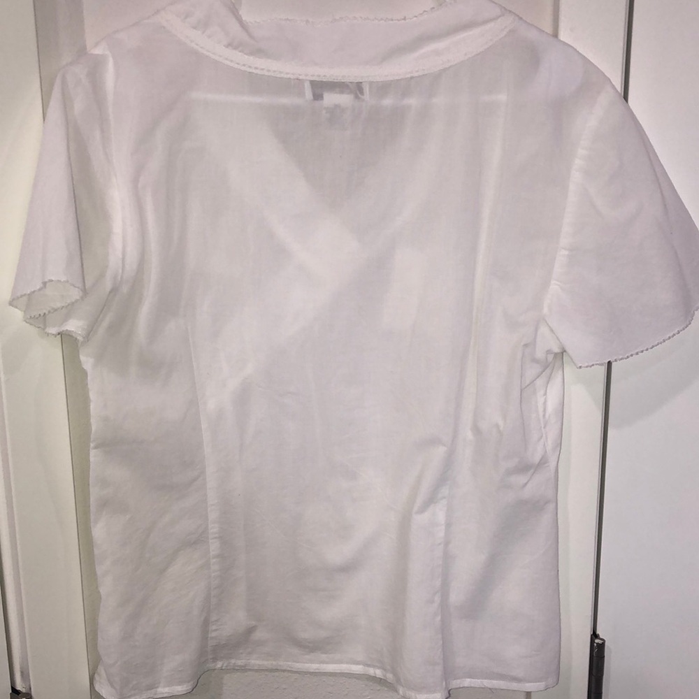 Dressbarn White Embellished faux Wrap Blouse Short bell flutter Sleeve . Spring - Picture 15 of 15